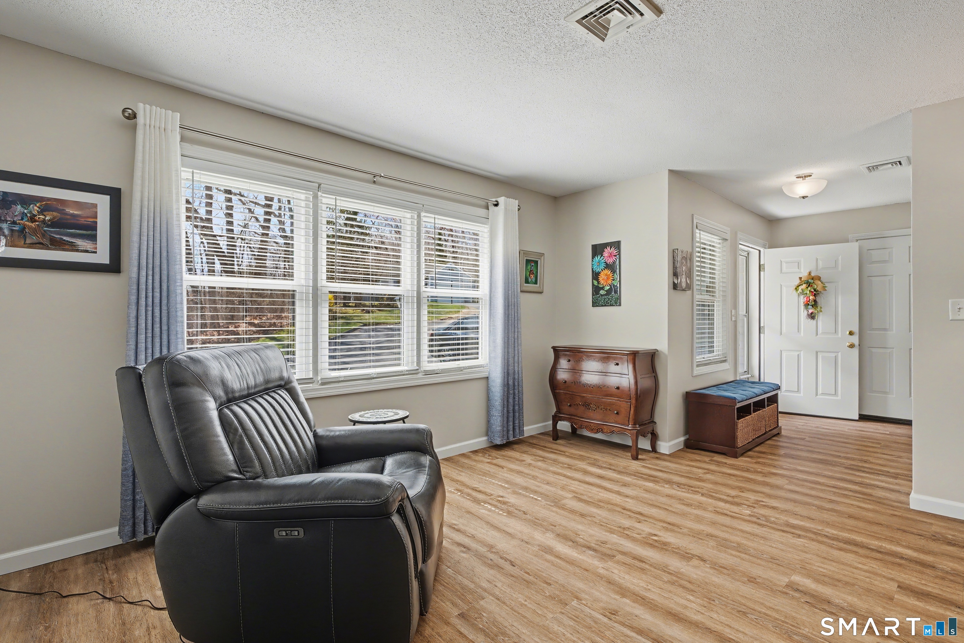 2415 Shepard Avenue Hamden CT 06518