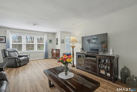 2415 Shepard Avenue Hamden CT 06518