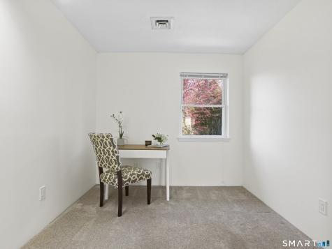 368 Knapps Highway Fairfield CT 06824