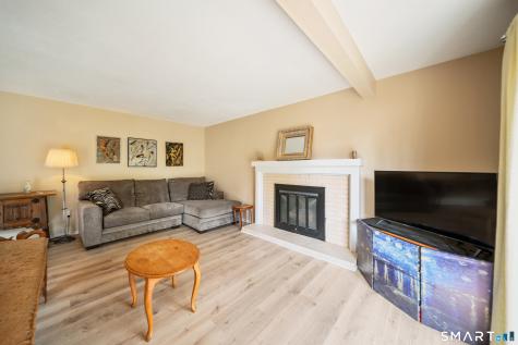 13 Heritage Village Southbury CT 06488