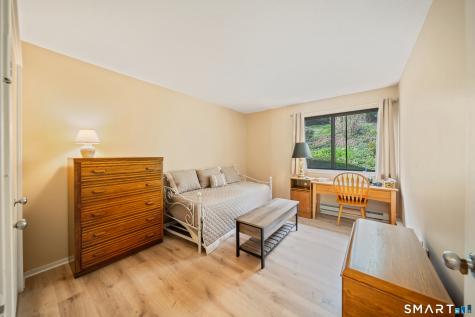 13 Heritage Village Southbury CT 06488