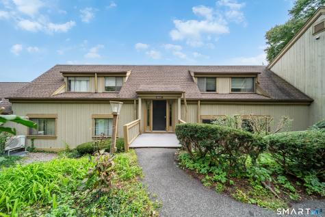 13 Heritage Village Southbury CT 06488