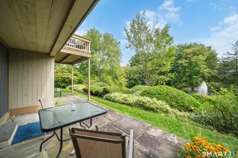 13 Heritage Village Southbury CT 06488