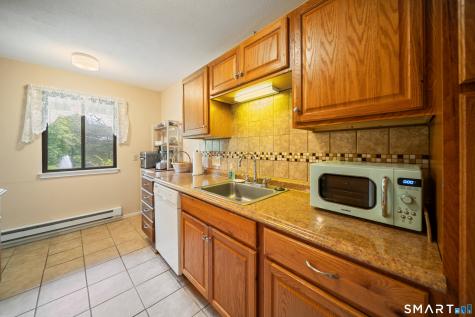 13 Heritage Village Southbury CT 06488
