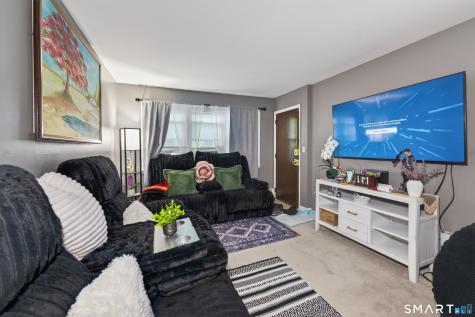 95 Oak Ridge Drive New Haven CT 06513