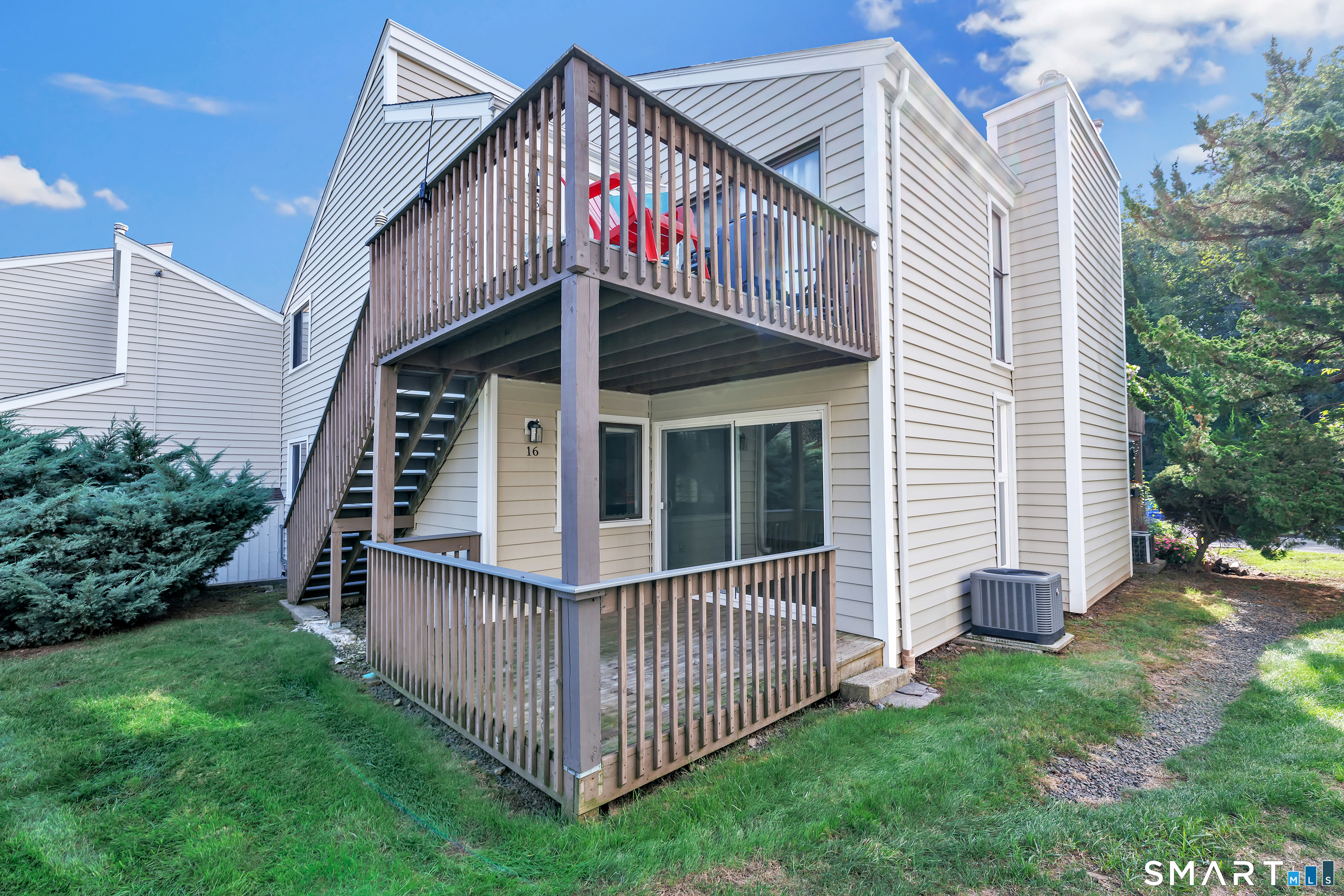 16 Monticello Drive Branford CT 06405