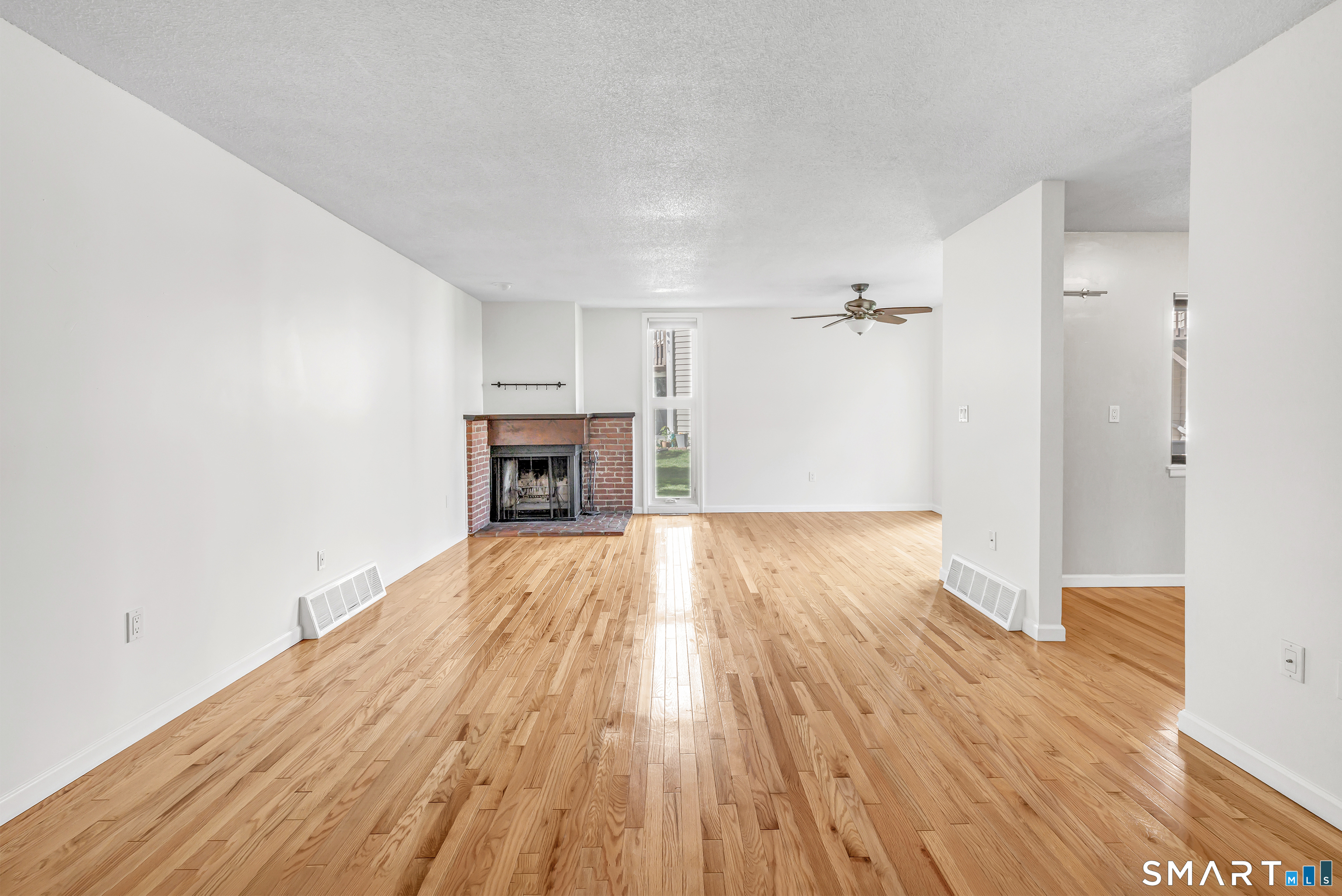 16 Monticello Drive Branford CT 06405