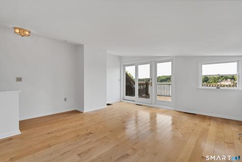 13-21 Nott Lane Essex CT 06426