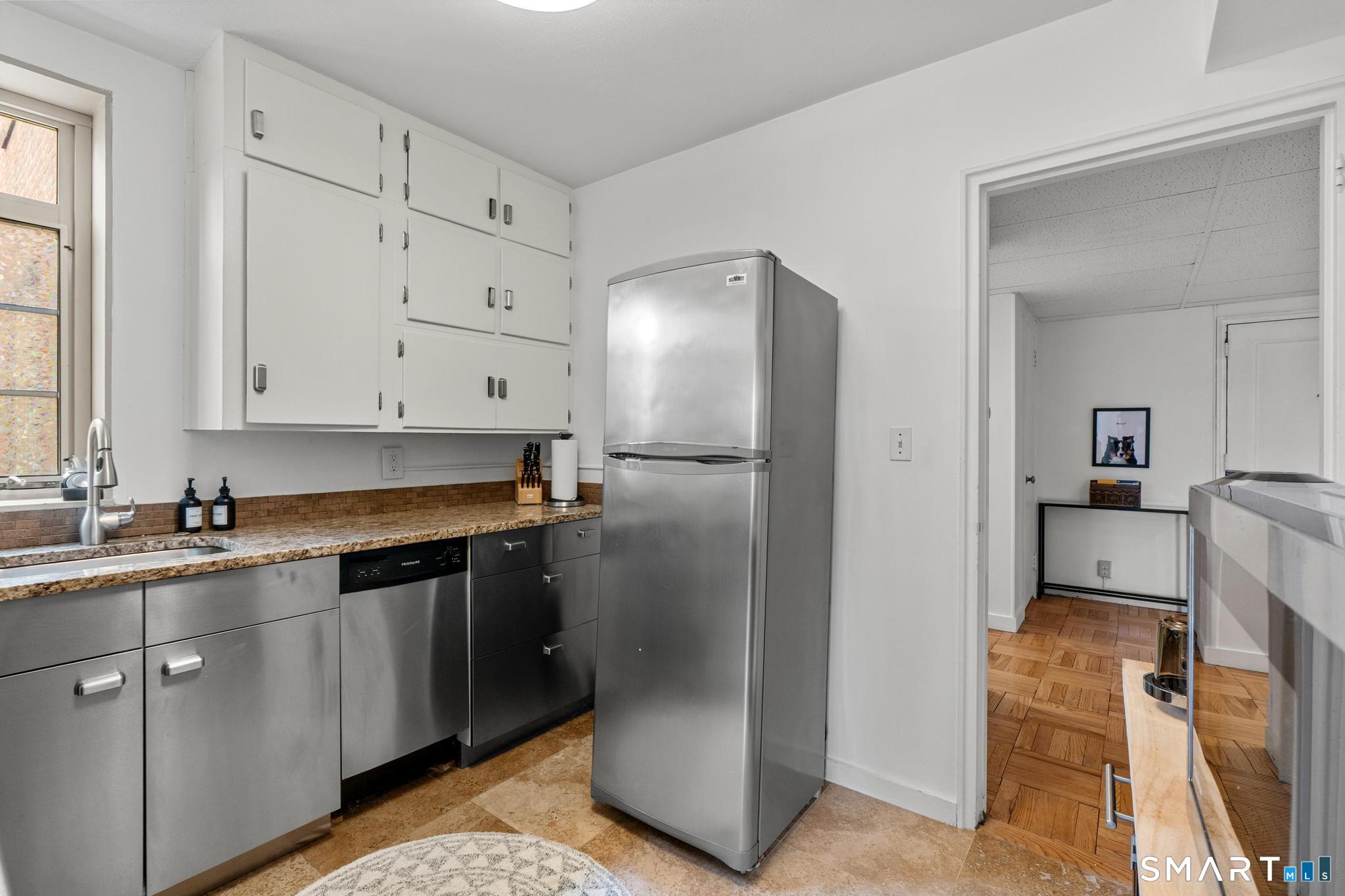 869 Farmington Avenue West Hartford CT 06119
