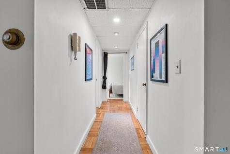 869 Farmington Avenue West Hartford CT 06119