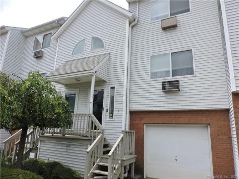 925 Oronoke Road Waterbury CT 06708