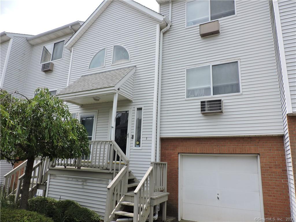 925 Oronoke Road Waterbury CT 06708