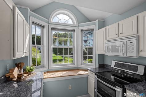 372 Meridian St Extension Groton CT 06340