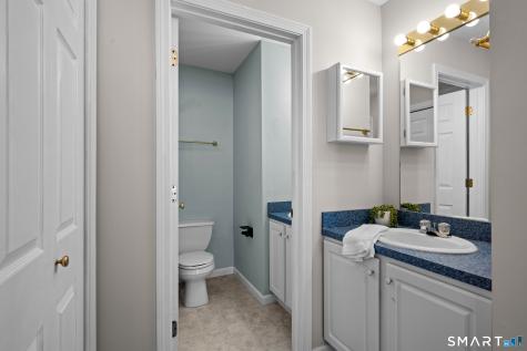 372 Meridian St Extension Groton CT 06340