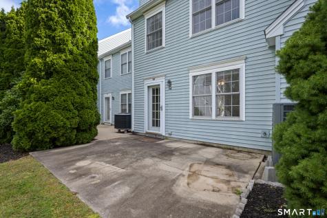 372 Meridian St Extension Groton CT 06340