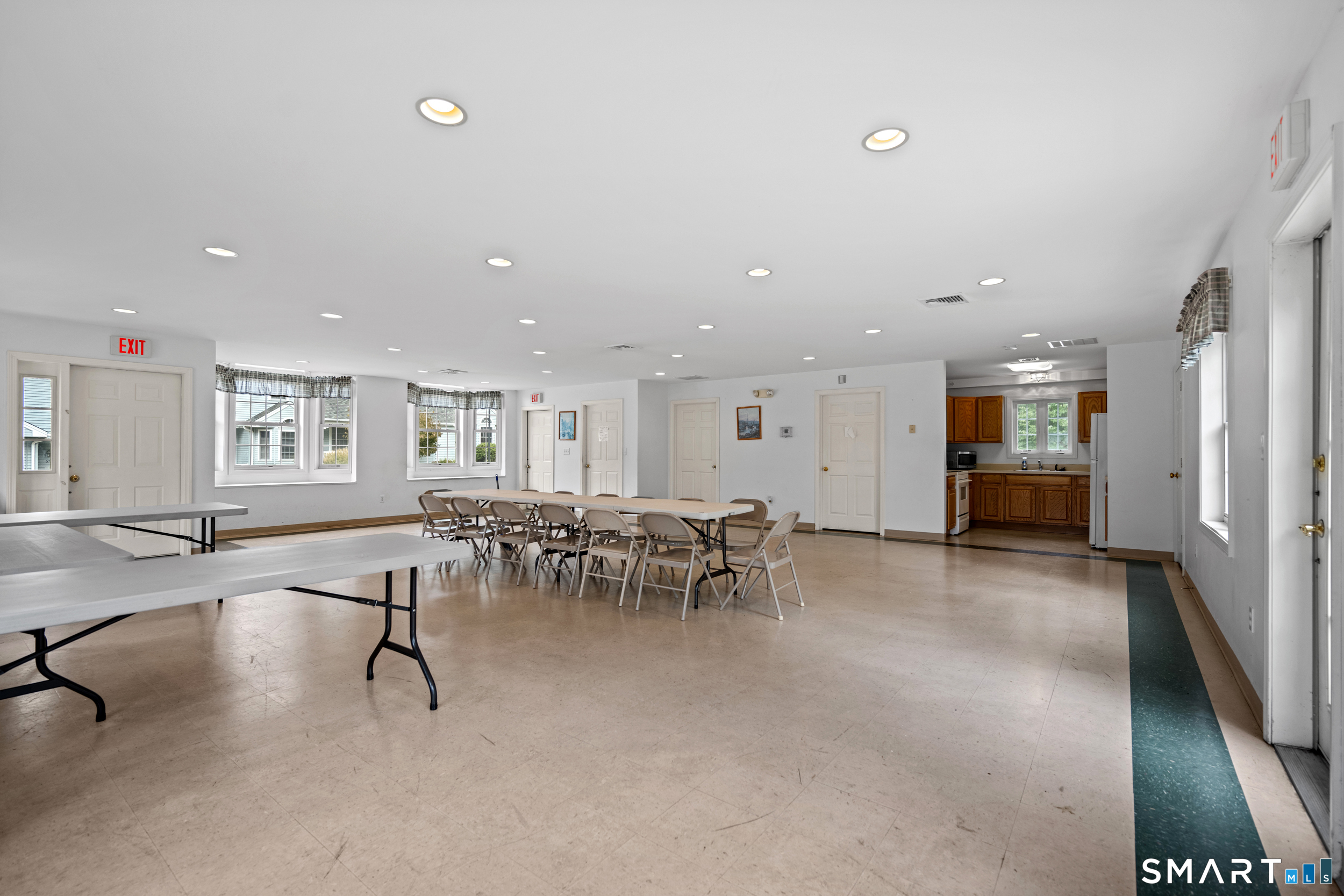 372 Meridian St Extension Groton CT 06340