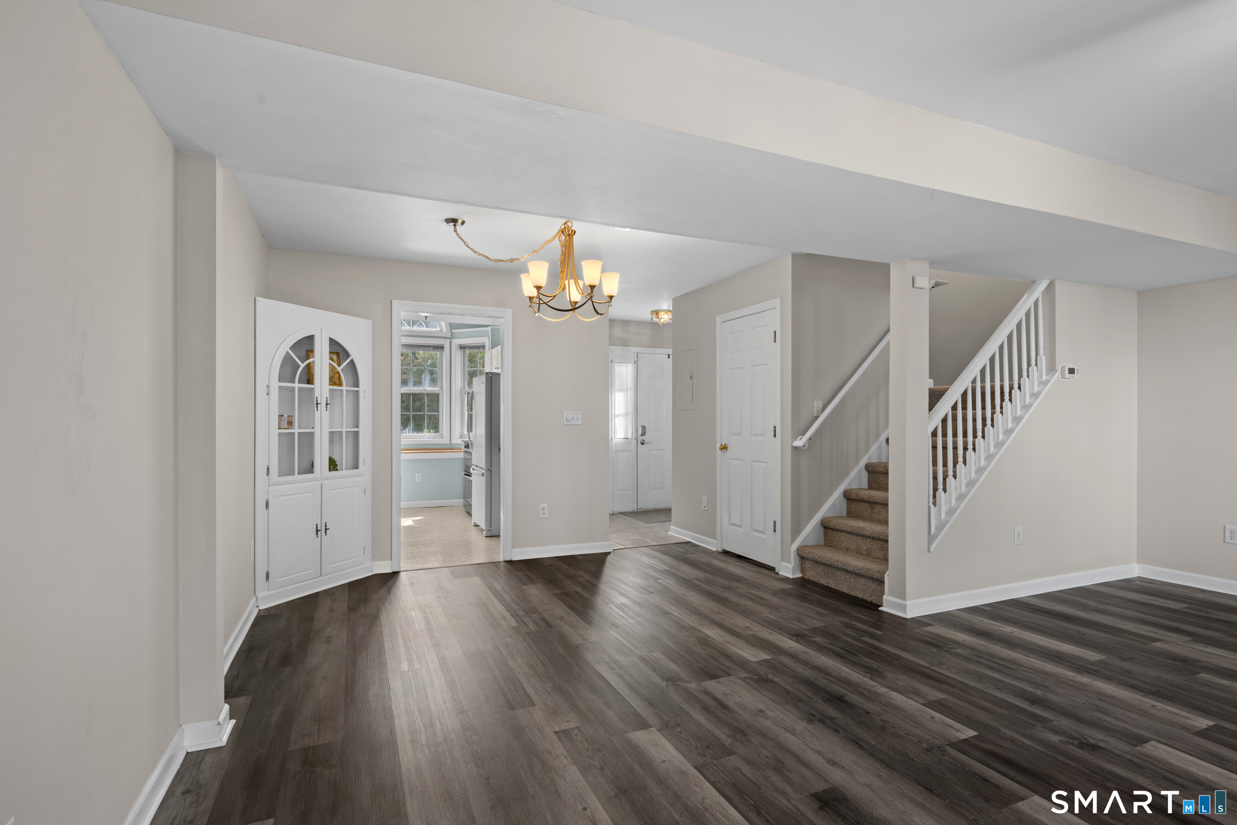 372 Meridian St Extension Groton CT 06340