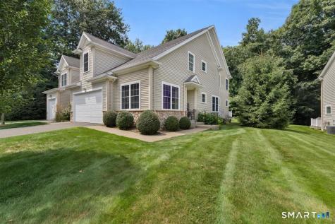 105 Turtlebrook Lane Bristol CT 06010