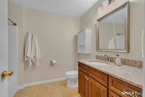 105 Turtlebrook Lane Bristol CT 06010