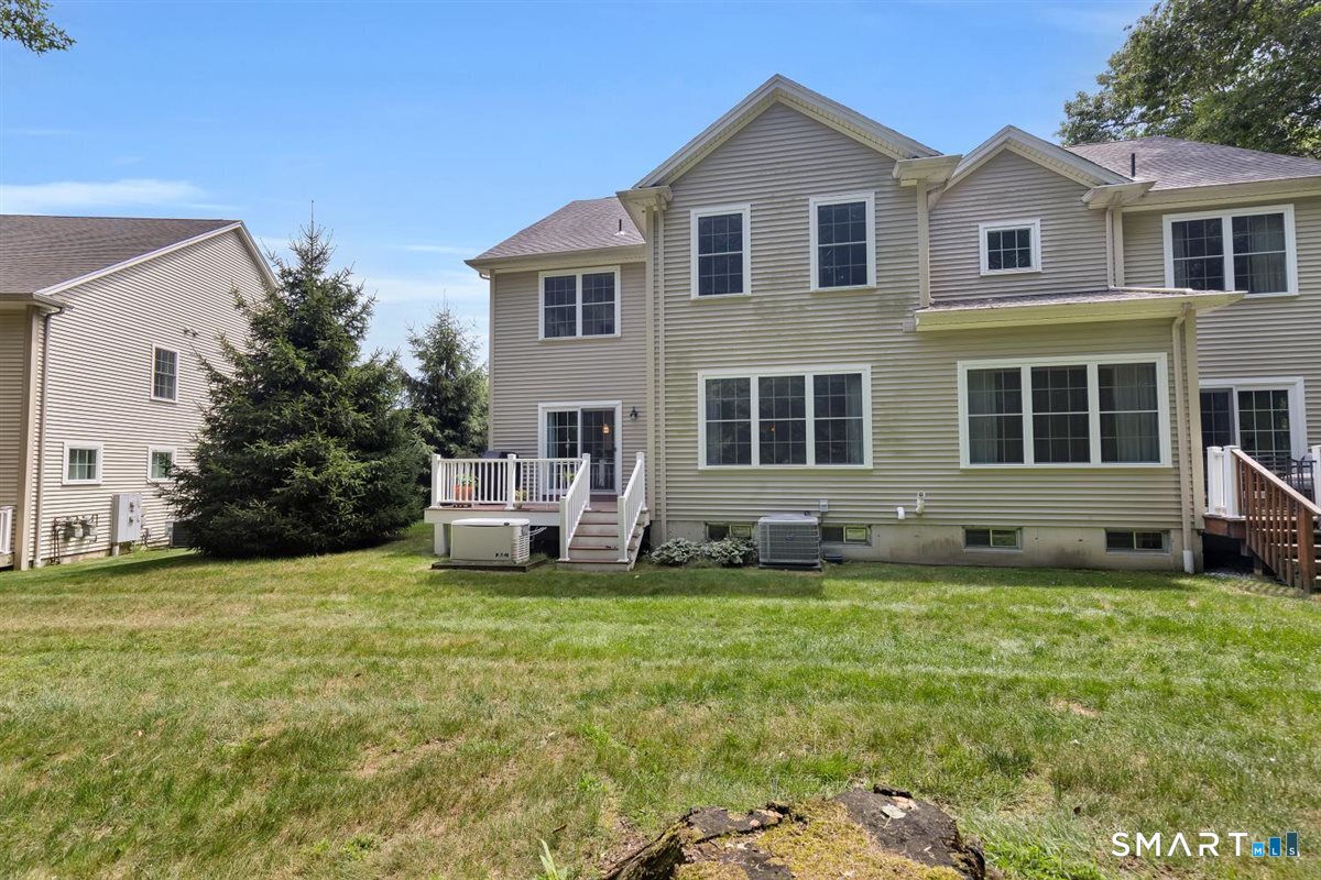 105 Turtlebrook Lane Bristol CT 06010