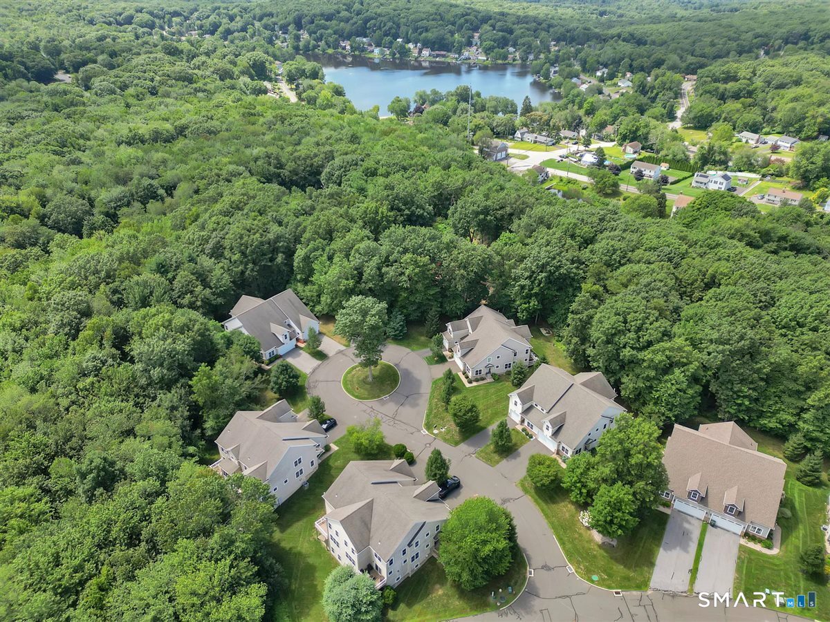 105 Turtlebrook Lane Bristol CT 06010