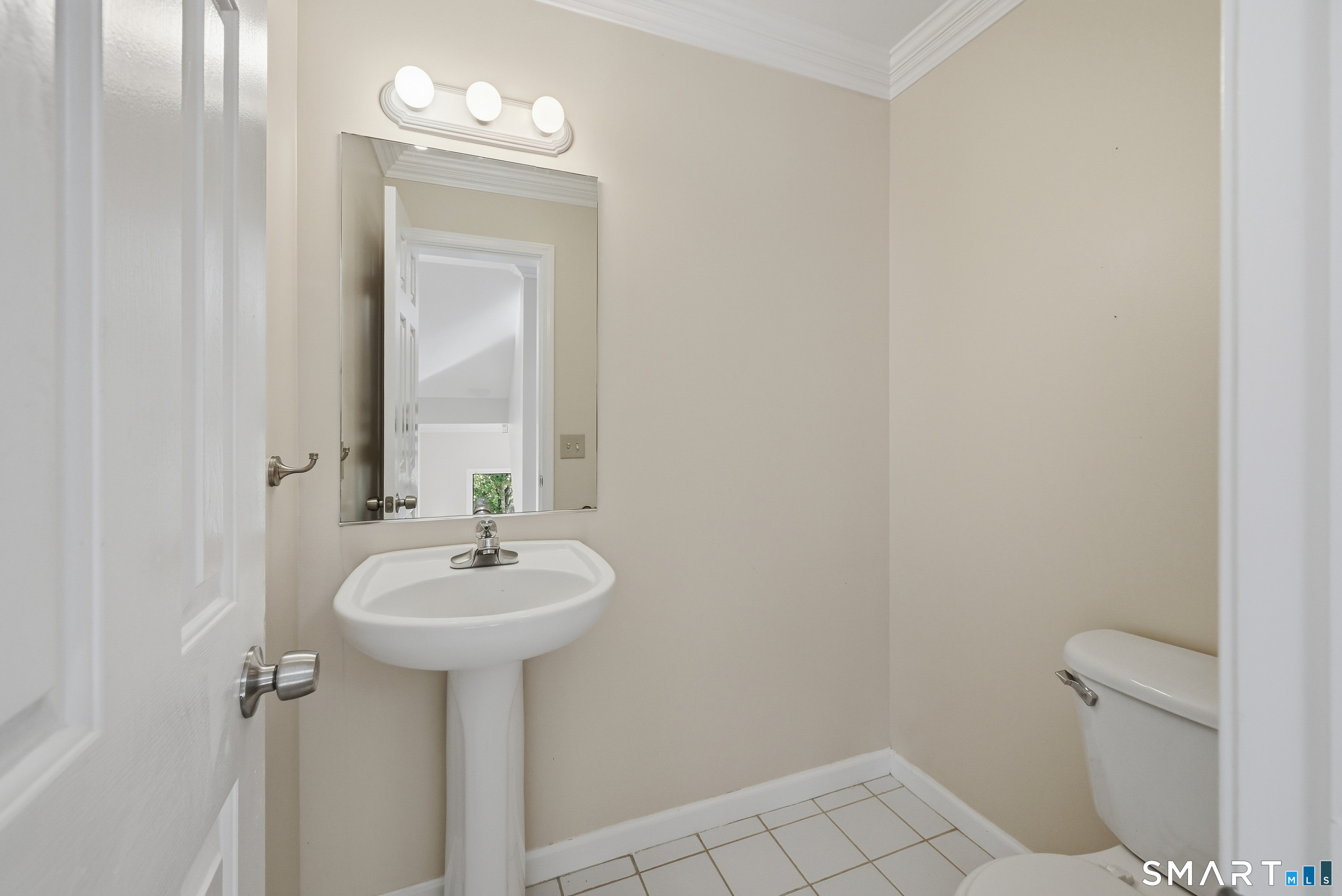 15 Scuppo Road Danbury CT 06811
