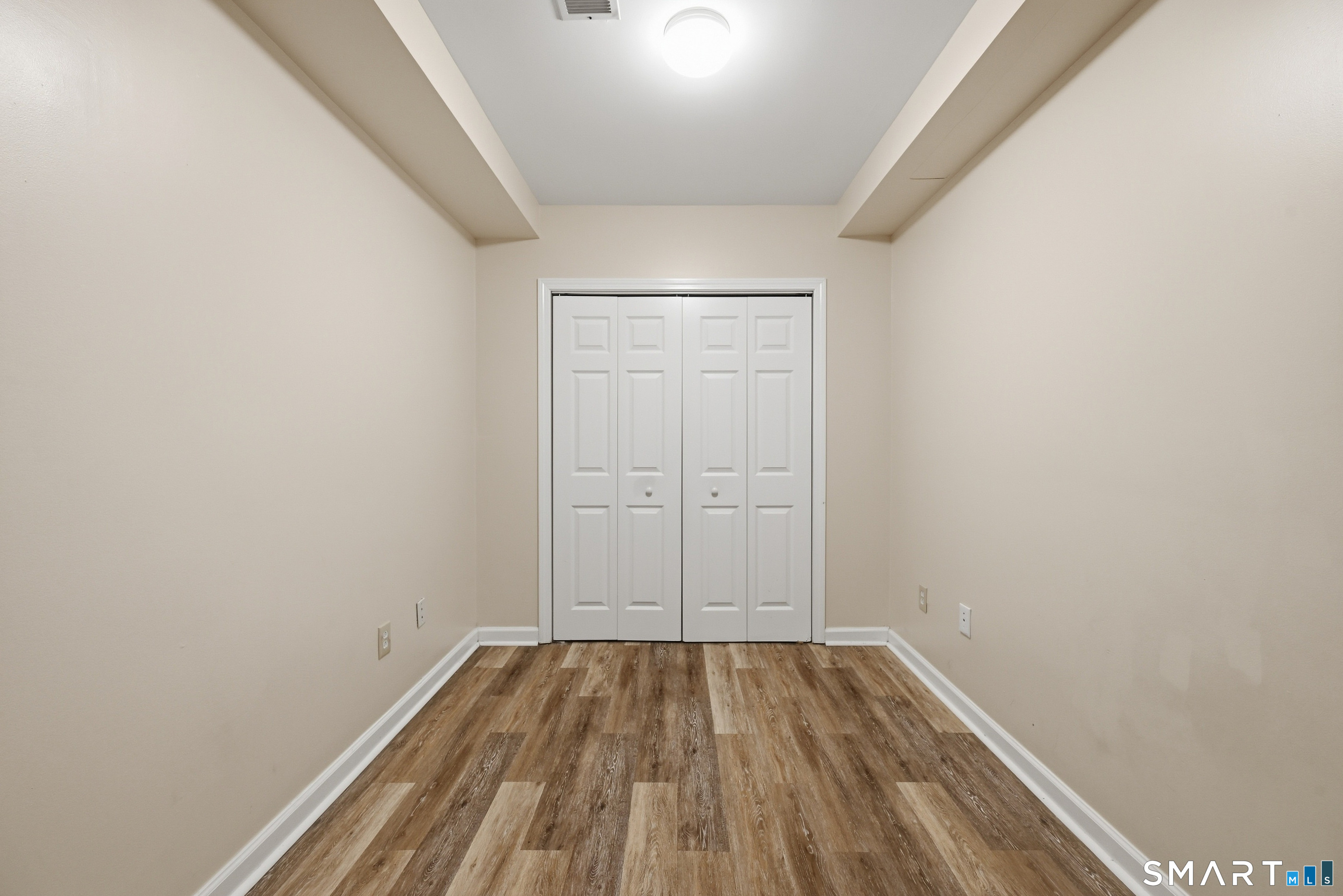 15 Scuppo Road Danbury CT 06811
