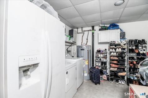 27 Crows Nest Lane Danbury CT 06810