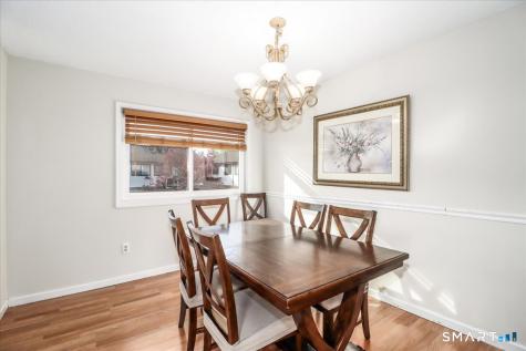 27 Crows Nest Lane Danbury CT 06810