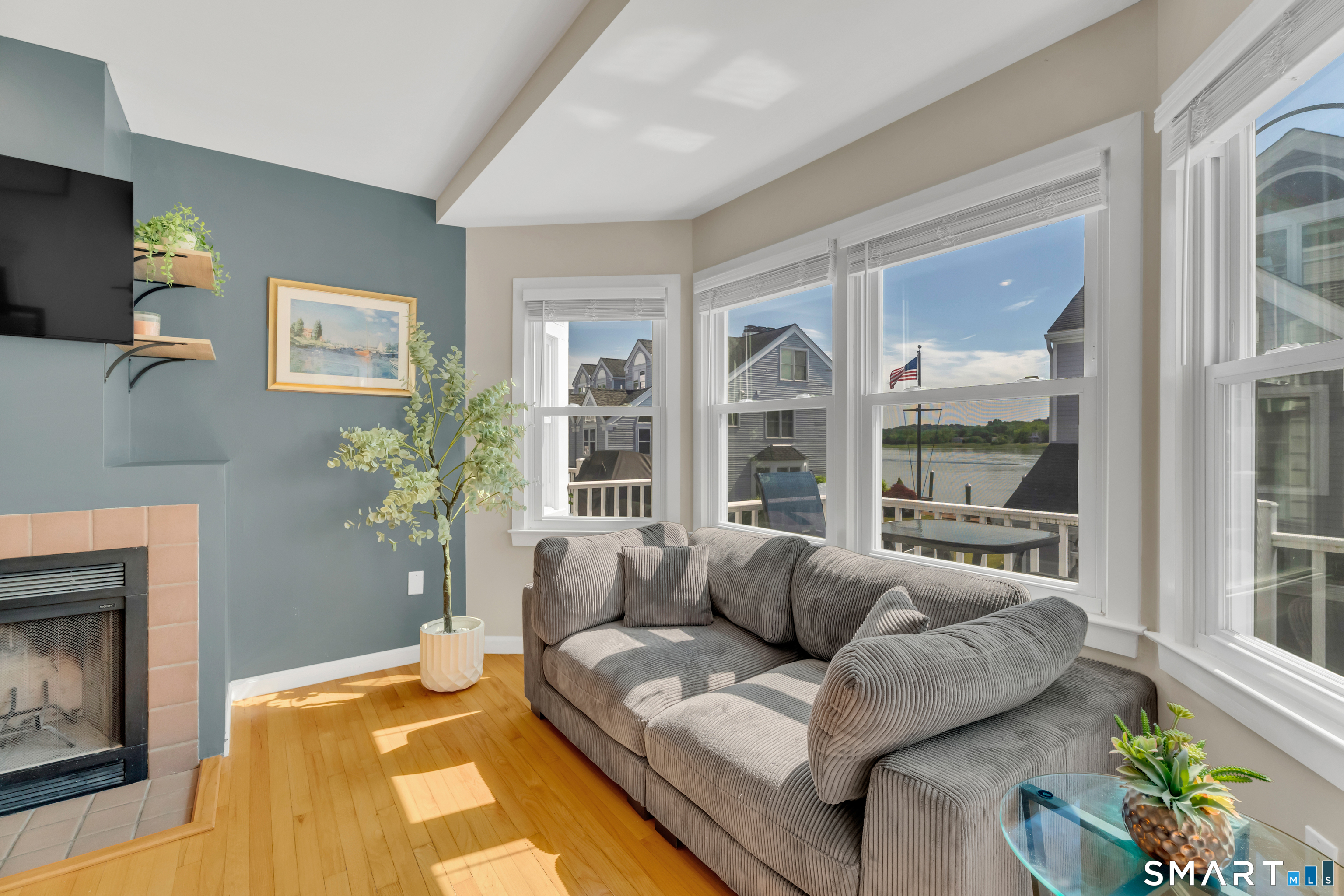 223 Front Street New Haven CT 06513