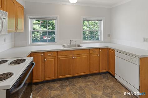 2 Sterling Drive Clinton CT 06413