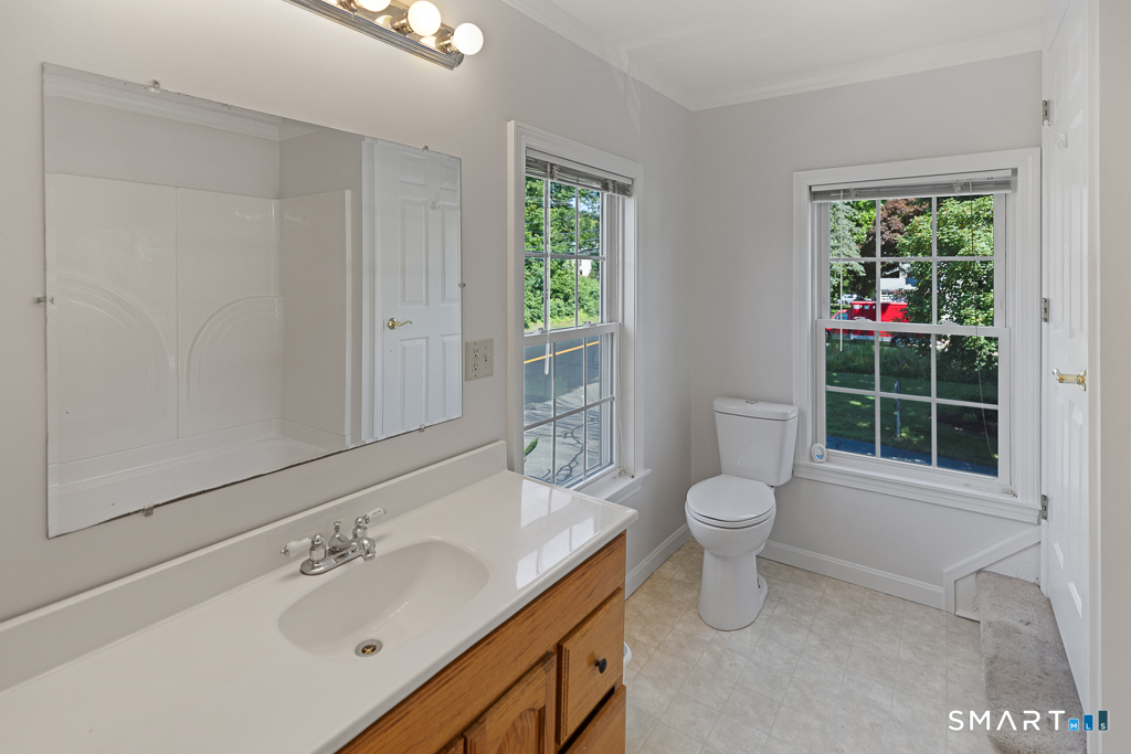 2 Sterling Drive Clinton CT 06413