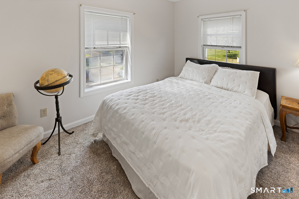 2 Sterling Drive Clinton CT 06413