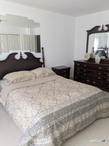 29 Cleveland Street Danbury CT 06810