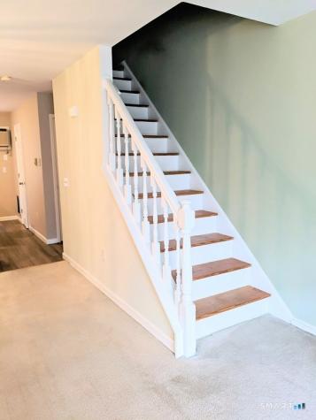 29 Cleveland Street Danbury CT 06810