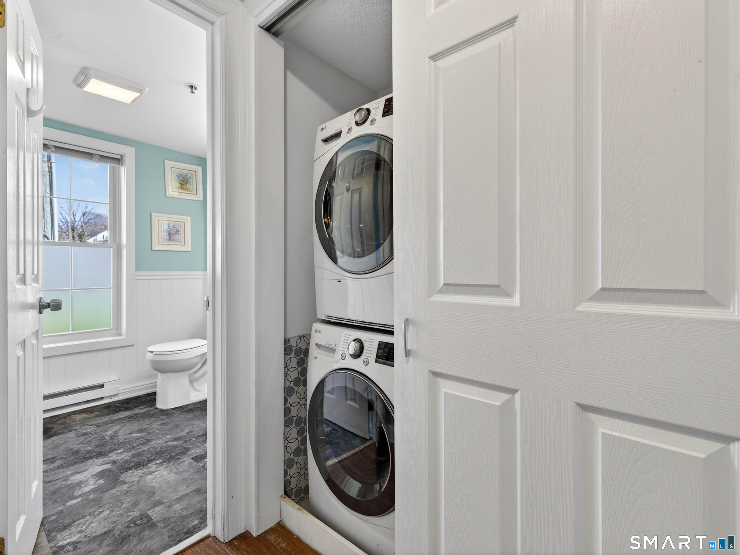 82 Sunset Street Waterford CT 06385