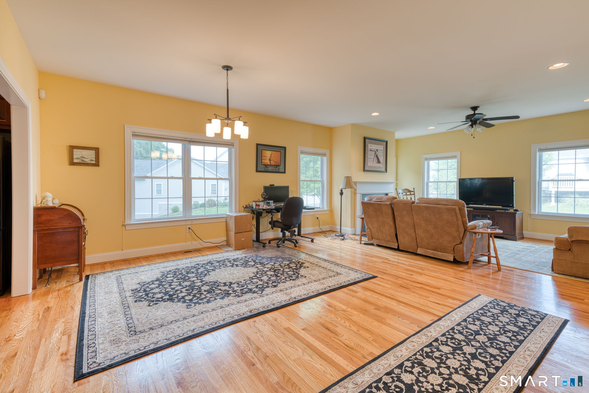 9 Chapman Chase Windsor Locks CT 06096