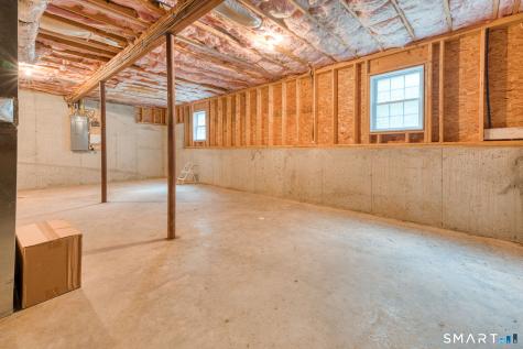 9 Chapman Chase Windsor Locks CT 06096