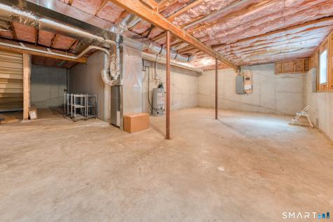 9 Chapman Chase Windsor Locks CT 06096