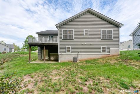 9 Chapman Chase Windsor Locks CT 06096