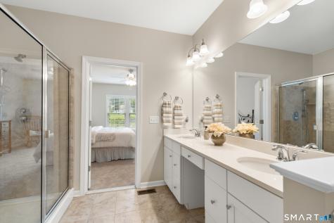733 Championship Drive Oxford CT 06478