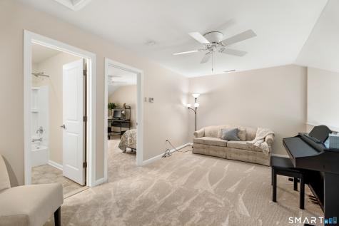 733 Championship Drive Oxford CT 06478
