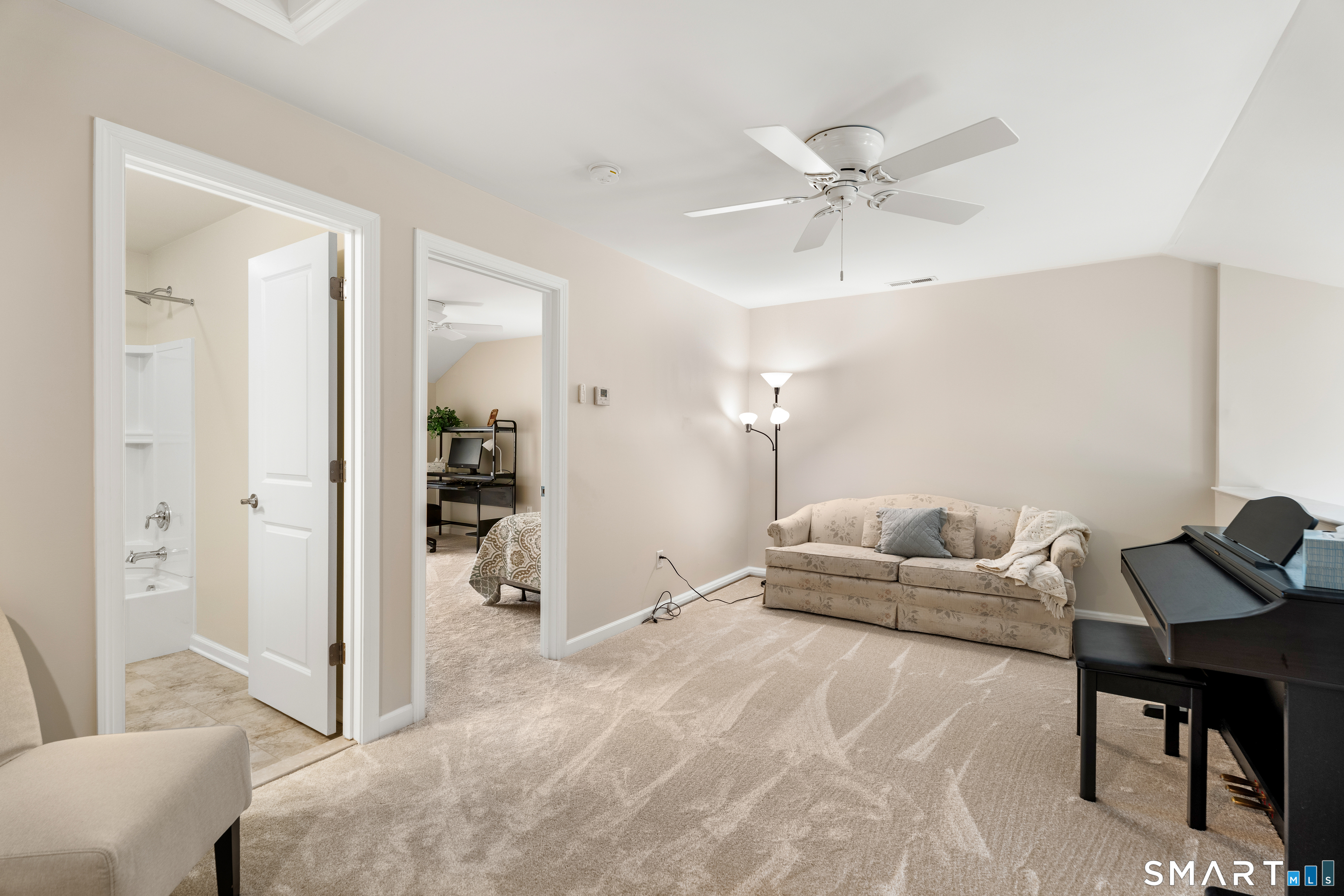 733 Championship Drive Oxford CT 06478