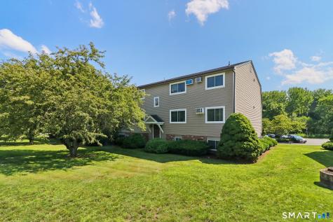 26 Evergreene Wallingford CT 06492