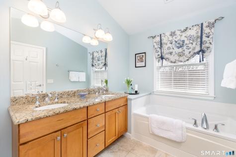 154 Hunter Drive Litchfield CT 06759