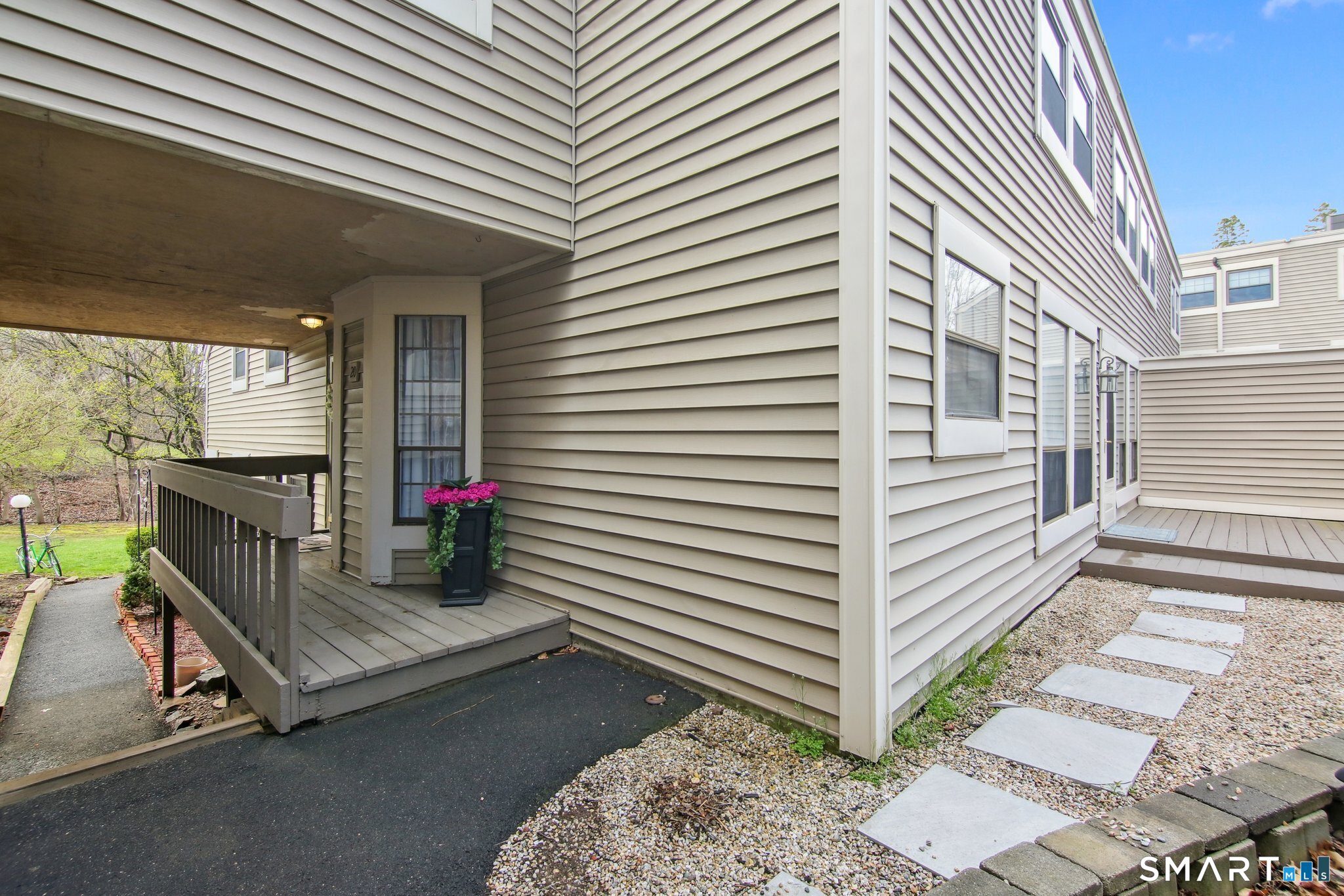 20 Beecher Lane Rocky Hill CT 06067