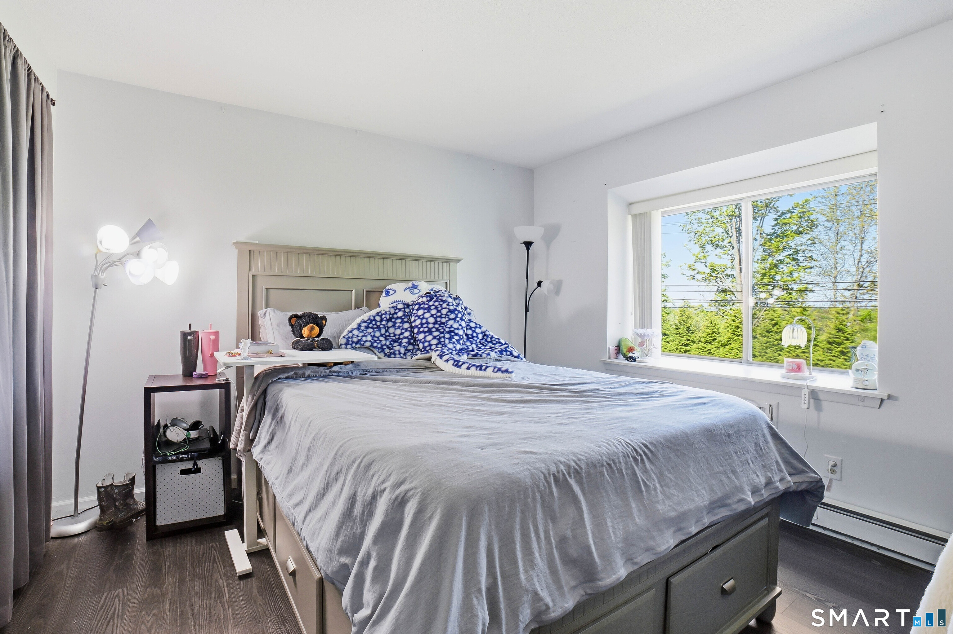 6 Sterling Village Meriden CT 06450