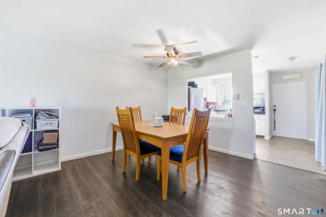 6 Sterling Village Meriden CT 06450