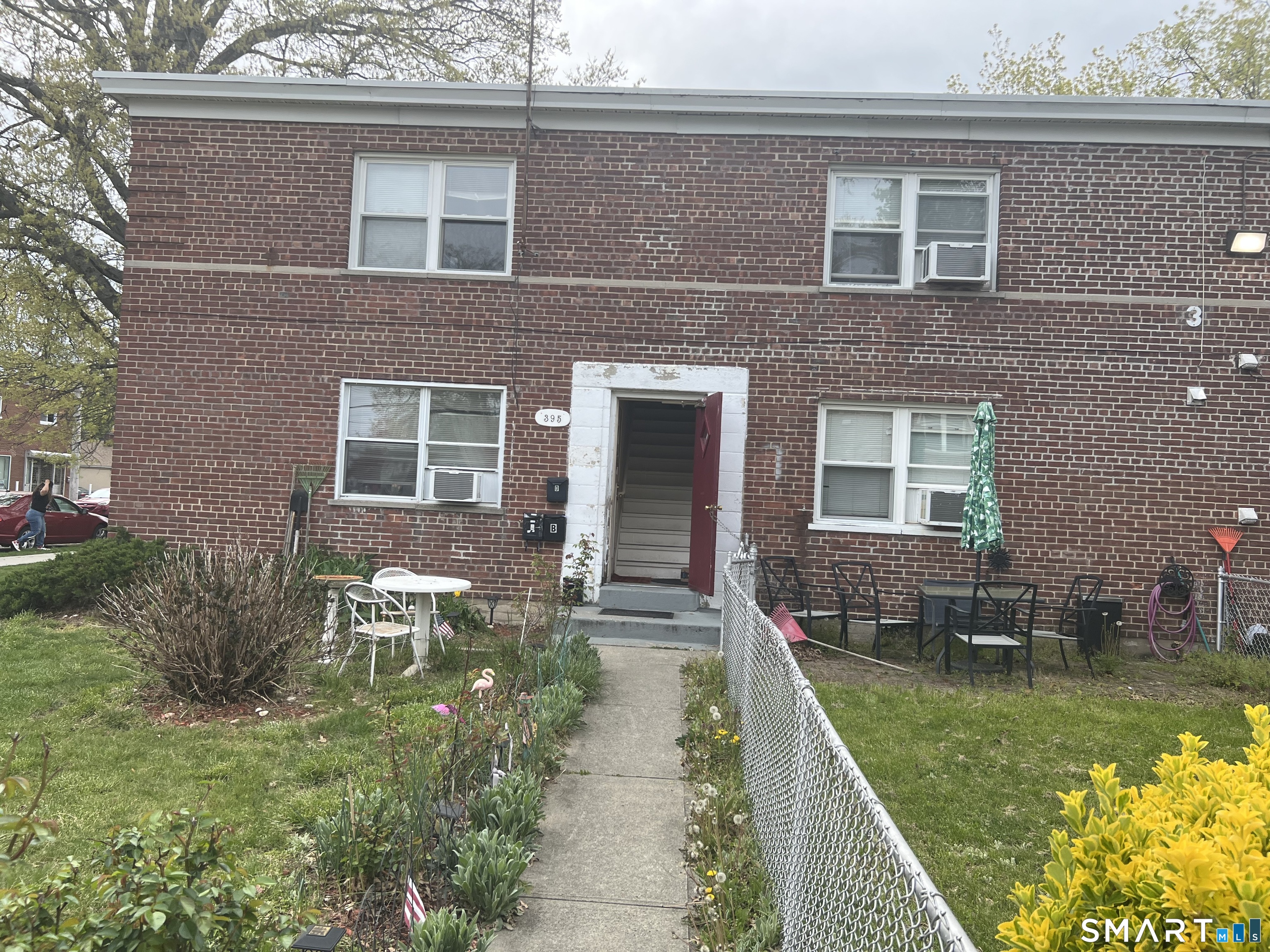 395-Bld 3 Granfield Avenue Bridgeport CT 06610