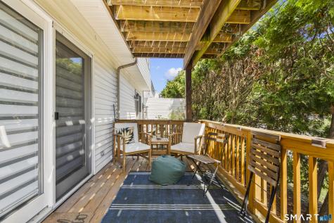 39 Commodore Commons Derby CT 06418